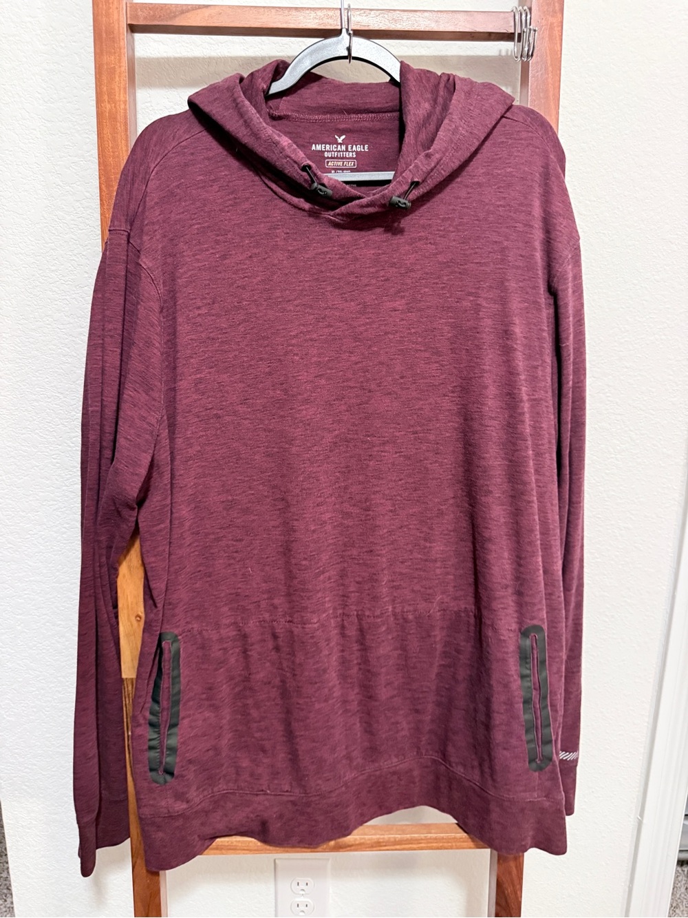 American Eagle Outfitters Men Maroon Crewneck Active Flex Hoodie Sweater Size XL